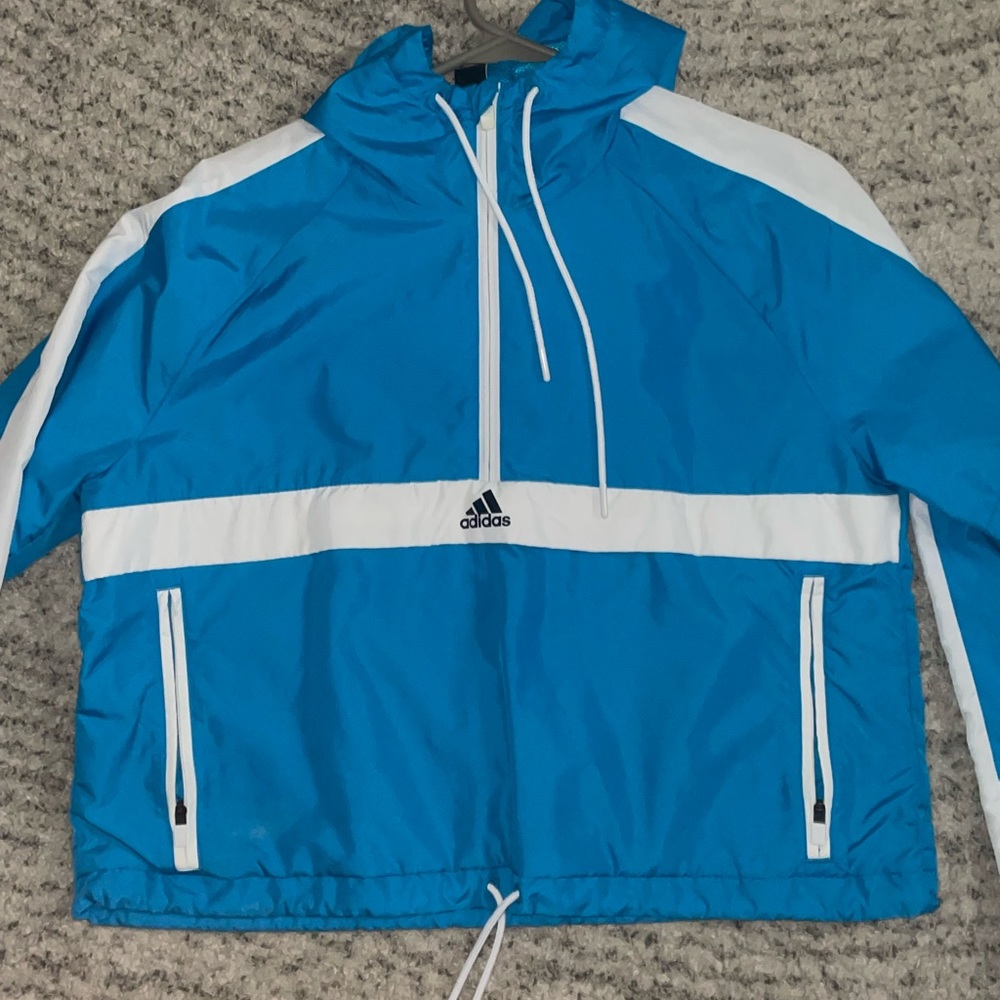 Blue cropped windbreaker
